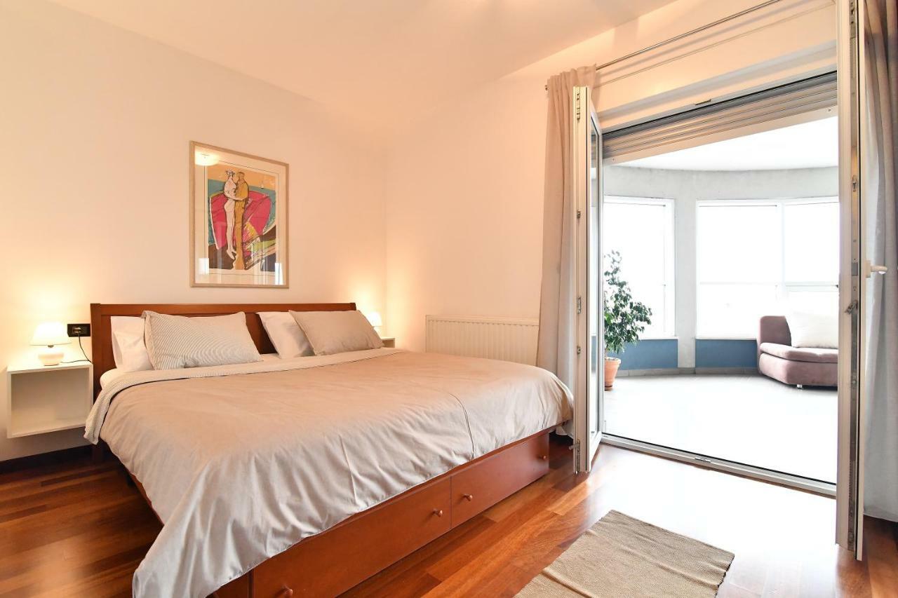 City Penthouse Vita 普拉 外观 照片